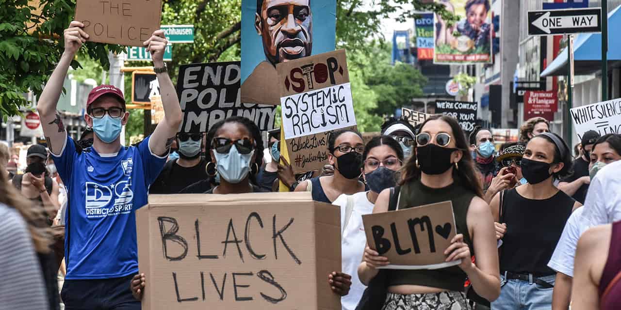 Crowd protesting the death of George Floyd amid disinformation and fake news